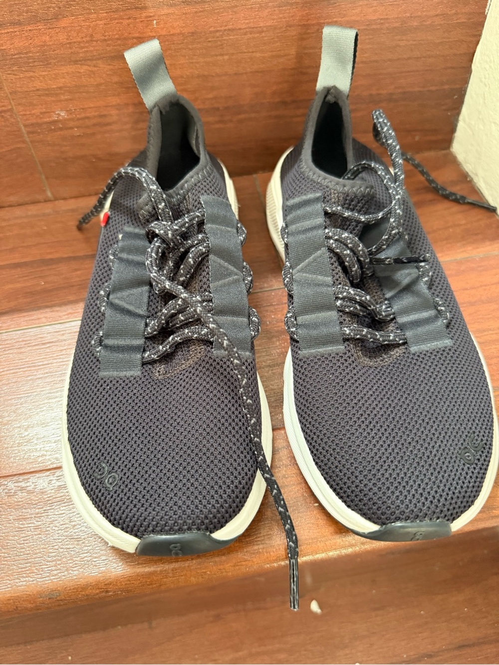 QC boys' athletic sneakers
